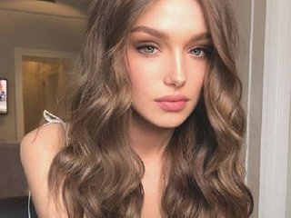 Erotikus videocsevegés Pettysweety