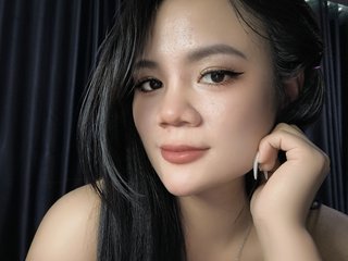 Erotikus videocsevegés Pham