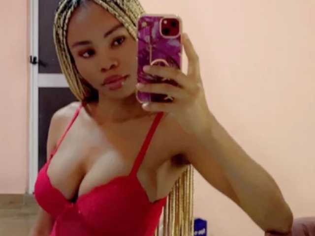 A profil fényképe Pinkyy
