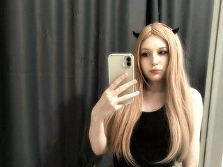 Erotikus videocsevegés your_girlfriend-xxx