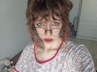 Erotikus videocsevegés Plushyy