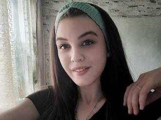 Erotikus videocsevegés polina03