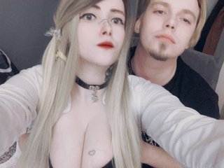 Erotikus videocsevegés PollyandMatt