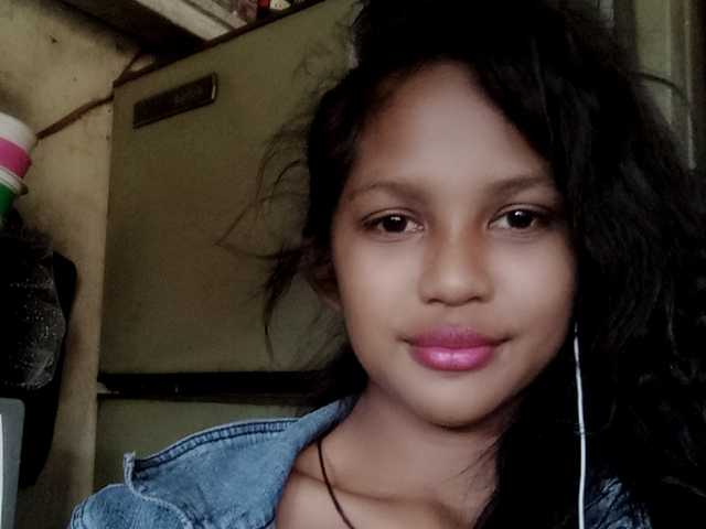 A profil fényképe poupouneysexy