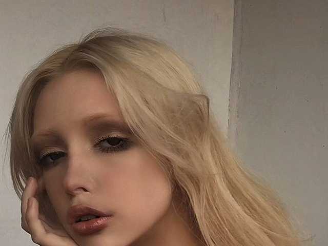 A profil fényképe Pretty-Rosse