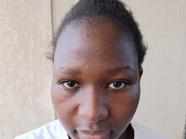 A profil fényképe Prettycameltoe1