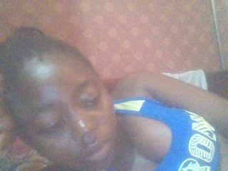 Erotikus videocsevegés PrettyG