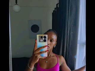 Erotikus videocsevegés Prettygee