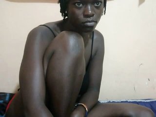 Erotikus videocsevegés PrettyLove