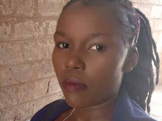 Erotikus videocsevegés Prettynadia