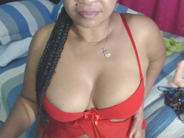 Fényképek anasttasiax #ebony #lovenseON#squirting#any tips make me happy goal.333 welcome