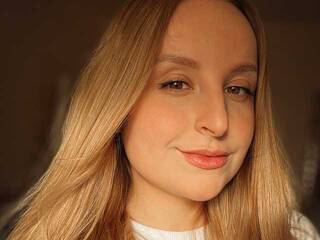 Erotikus videocsevegés PumpkinGirl