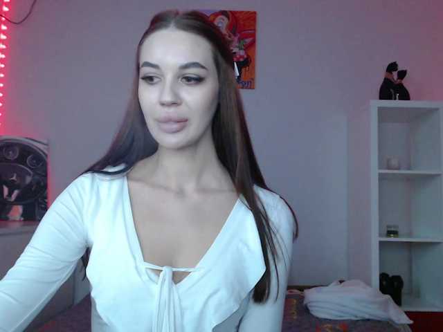 Sugárzási képernyőképek PupsGirl