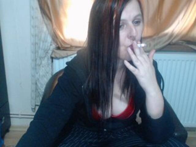 Sugárzási képernyőképek PureJulie