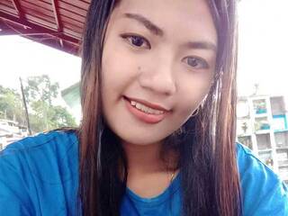 Erotikus videocsevegés pussyslutty