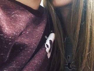 Erotikus videocsevegés Qan