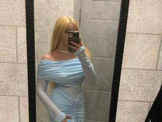 Erotikus videocsevegés qangel