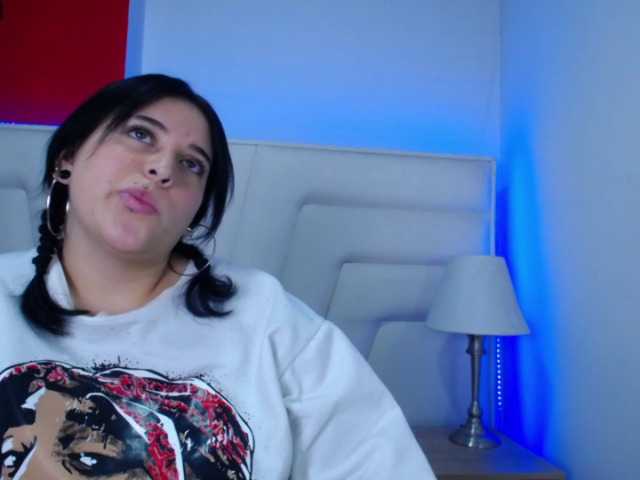 Sugárzási képernyőképek queen077