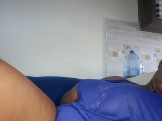 Erotikus videocsevegés Queenbigboobs