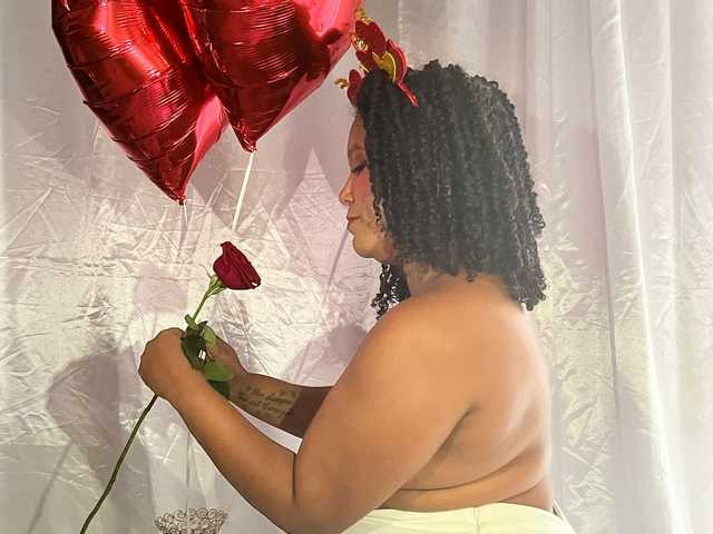 A profil fényképe RACHELL-HOT