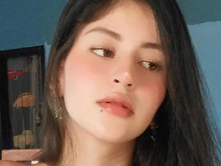 Erotikus videocsevegés RafaelaLuna