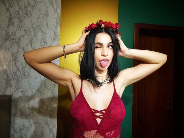 A profil fényképe RaniaVibes