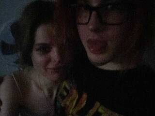 Erotikus videocsevegés ratcouple