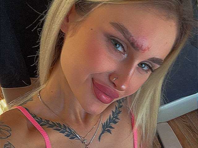 A profil fényképe Ravenaaaa