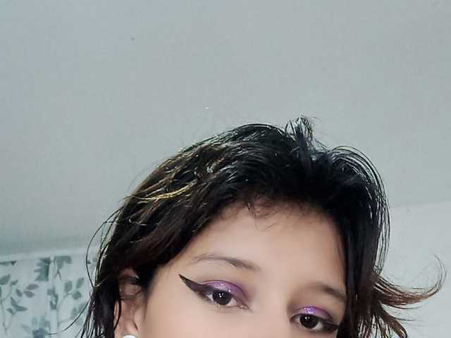 A profil fényképe Ravennocturne