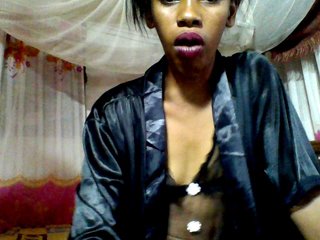 Erotikus videocsevegés RayahHot