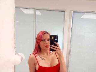 Erotikus videocsevegés Rayveen