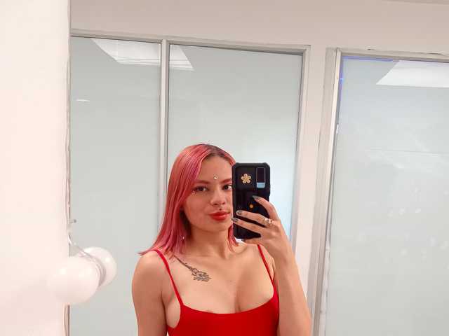 A profil fényképe Rayveen