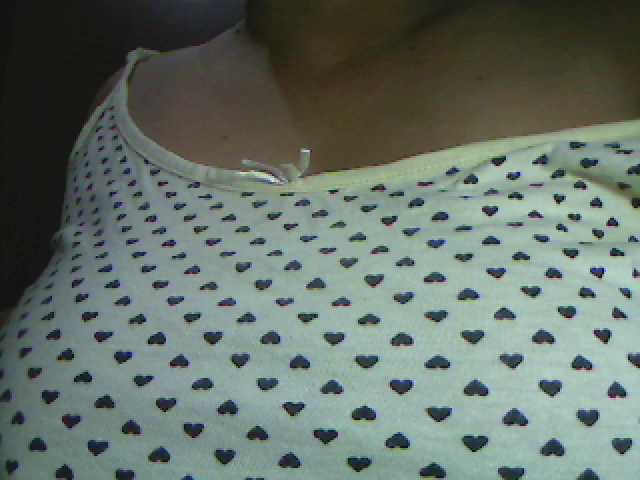 Sugárzási képernyőképek RealCumBaby