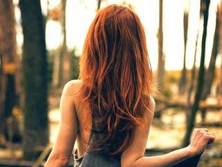 Erotikus videocsevegés Redfoxgirl