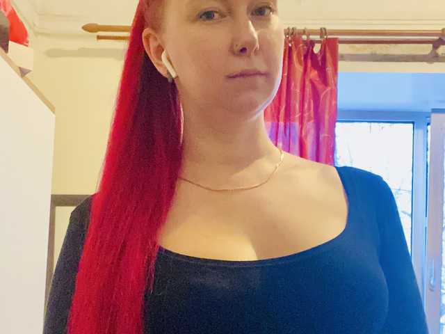 A profil fényképe RedFoxxxya