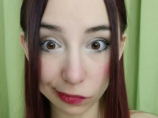 Erotikus videocsevegés RedFoxxy19