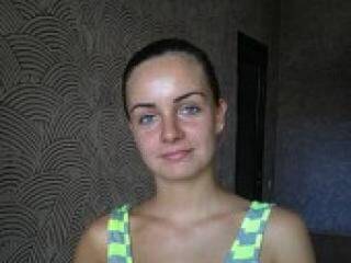 Erotikus videocsevegés redfruit