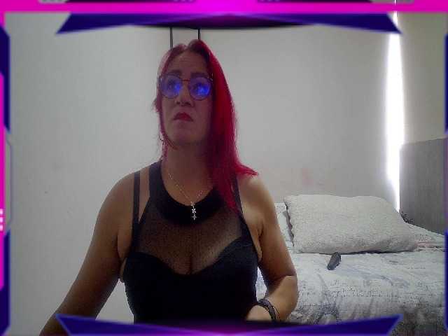 Fényképek redhair805 Welcome guys... my sexuality accompanied by your vibrations make me very horny