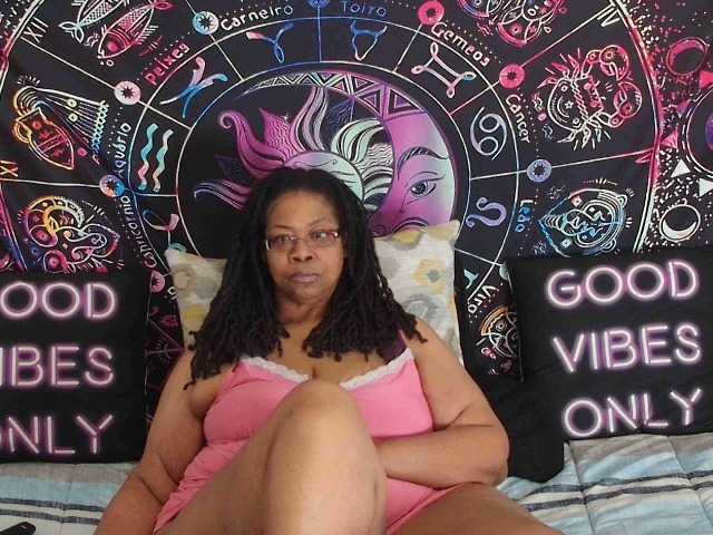 Sugárzási képernyőképek renaespleasurepalace