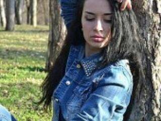 Erotikus videocsevegés rikinikki