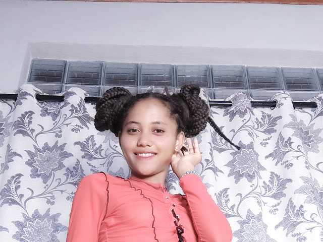 A profil fényképe Rinah77xx