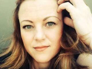 Erotikus videocsevegés ritahoney