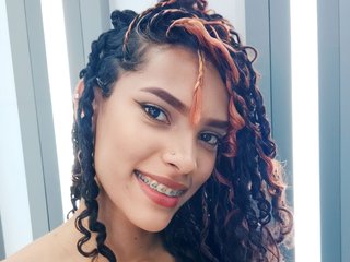 Erotikus videocsevegés robynfahey