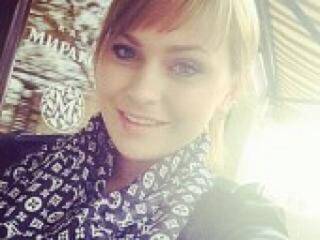 Erotikus videocsevegés roksetbb