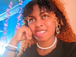 Erotikus videocsevegés rolia15