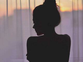 Erotikus videocsevegés RosaleeThea