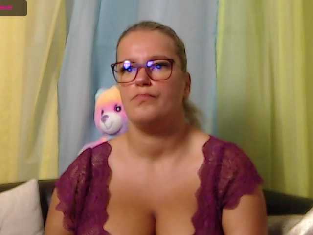 Sugárzási képernyőképek Roselyn25