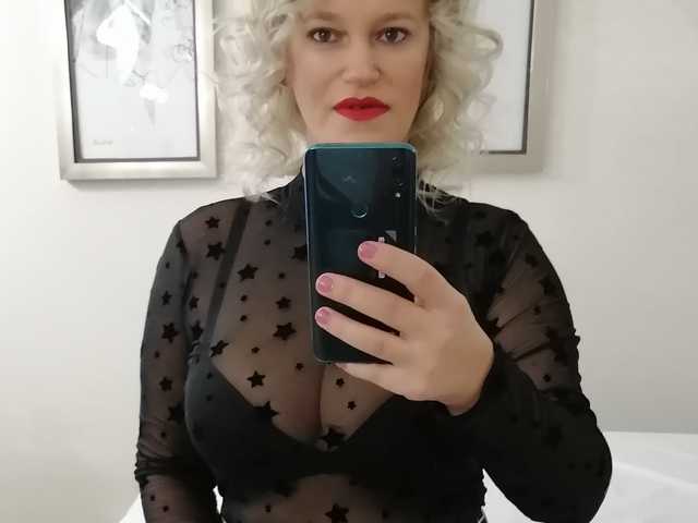 A profil fényképe Roselyn25