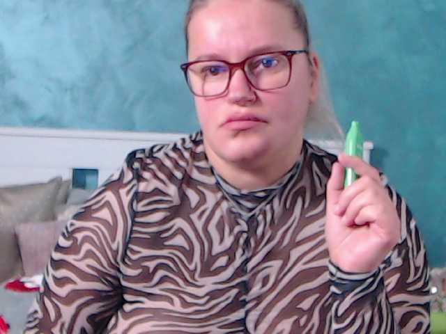 Sugárzási képernyőképek Roselyn25