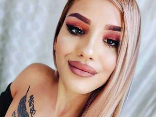 Erotikus videocsevegés rossesfantacy